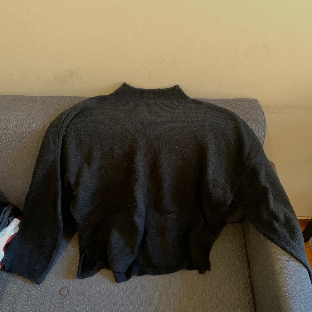 Black Urban Outfitters turtleneck